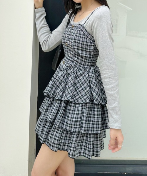 Ada.(エイダ)の「ティアード ミニ丈 チェックキャミワンピース(ワンピース・レディース・ブラック/ブラウン・FREE)」の10枚目の写真