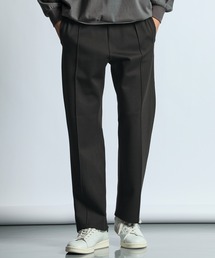 LANVIN en Bleu（ランバンオンブルー）の「センタークリース サイドライン トラックパンツ（スラックス・メンズ）」