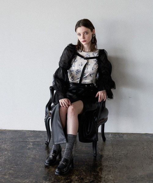 HARE（ハレ）の「2WAYフラワーガラベロアT(HARE)（Tシャツ/カットソー・レディース・ブルー/オレンジ/オフホワイト・FREE）」の5枚目の写真