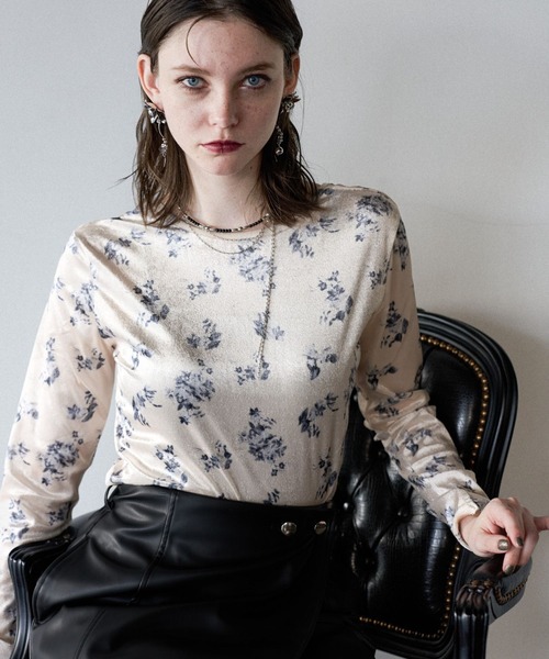 HARE（ハレ）の「2WAYフラワーガラベロアT(HARE)（Tシャツ/カットソー・レディース・ブルー/オレンジ/オフホワイト・FREE）」の13枚目の写真