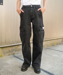 バギーパンツ ジーンズ」に該当するメンズのカーゴパンツファッション