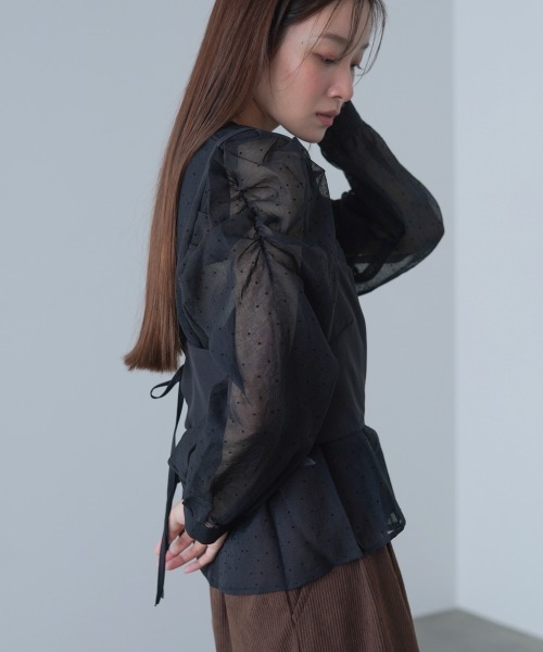 Bab（バブ）の「ビスチェSETドットブラウス（シャツ/ブラウス・レディース・ブラック/グレイッシュベージュ/アイボリー・M）」の10枚目の写真