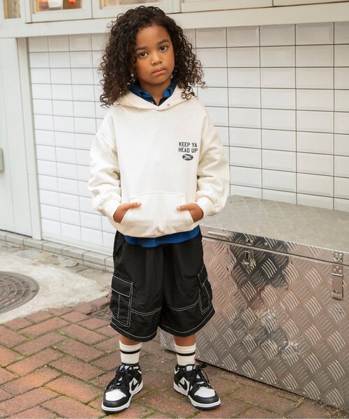 BREEZE（ブリーズ）の「【ジュニア対応】ルーズカーゴハーフパンツ(セットアップ可)（カーゴパンツ・キッズ・ブルー/ベージュ/ブラック・140/150/160/110/90/100/120/130）」の4枚目の写真