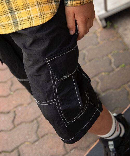 BREEZE（ブリーズ）の「【ジュニア対応】ルーズカーゴハーフパンツ(セットアップ可)（カーゴパンツ・キッズ・ブルー/ベージュ/ブラック・140/150/160/110/90/100/120/130）」の7枚目の写真