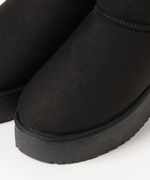 LAKOLE（ラコレ）の「アンクルフェイクムートンブーツ / 581075（ブーツ・レディース・ブラック/ベージュ/ブラウン・MEDIUM/LARGE）」の11枚目の写真