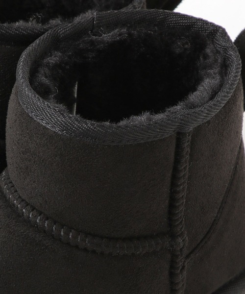 LAKOLE（ラコレ）の「アンクルフェイクムートンブーツ / 581075（ブーツ・レディース・ブラック/ベージュ/ブラウン・MEDIUM/LARGE）」の14枚目の写真