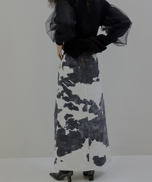 COW PATTERN SUEDE LIKE SKIRT（スカート）｜Ameri（アメリ）の