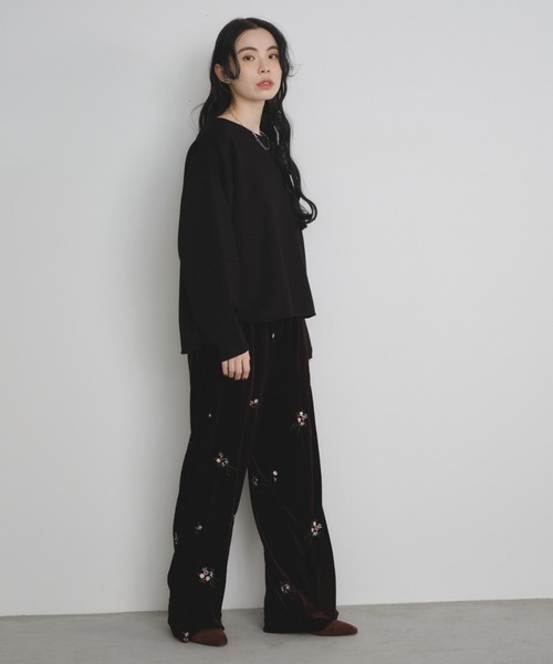Shelly island（シェリーアイランド）の「花柄刺繍ベロアパンツ（その他パンツ・レディース・ブラック/ダークブラウン・FREE）」の17枚目の写真