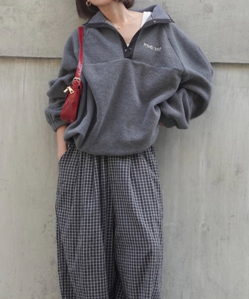 エンブロイダリーフリースTOPS（その他トップス）｜TEEN BOOP