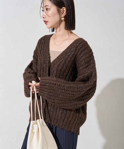 FREAK'S STORE(フリークスストア)の「限定展開 手編み風 ゆるふわ ニット カーディガン(カーディガン/ボレロ・レディース・ブラウン/グレー/ナチュラル/スミクロ・フリ-)」の21枚目の写真
