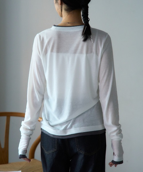 TRIANGLE PALETTE(トライアングルパレット)の「フィンガーホール付き レイヤード風シアーテレコ長袖Tシャツ(Tシャツ/カットソー・レディース・ホワイト/ブラック/グレー/ネイビー/ピンク・FREE)」の9枚目の写真