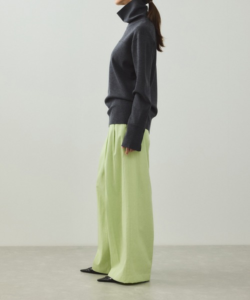 ADAM ET ROPE'（アダムエロペ）の「【EMOELLE】ウールニットトップス（ニット/セーター・レディース・グレー/オフホワイト・FREE）」の13枚目の写真