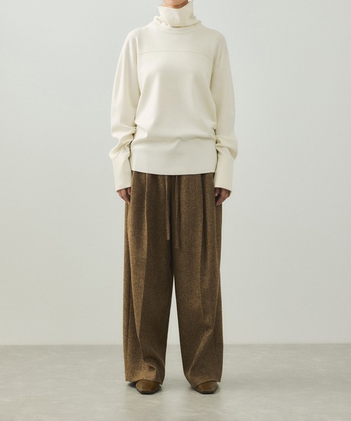 ADAM ET ROPE'（アダムエロペ）の「【EMOELLE】ウールニットトップス（ニット/セーター・レディース・グレー/オフホワイト・FREE）」の20枚目の写真