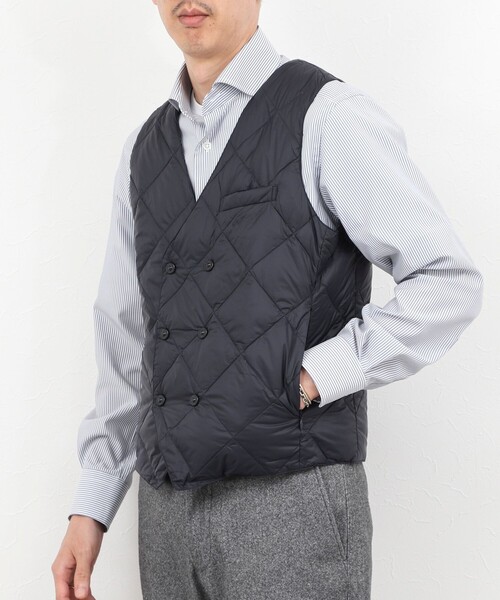 TAION(タイオン)の「《ビジカジ対応》【TAION/タイオン】W-BREASTED SNAP BUTTON DOWN GILET 25AW(ダウンベスト・メンズ・ダークネイビー/ブラック/チャコールグレー・M/L/XL/XXL)」の2枚目の写真