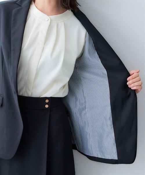 7days Life Styling(セブンデイズライフスタイリング)の「洗えるウール調ロング丈テーラードジャケット(ストライプ裏地)<大きいサイズ有>(テーラードジャケット・レディース・ブラック/ネイビー・S/M/L/LL/3L)」の14枚目の写真