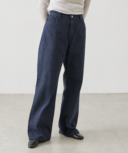 BEARDSLEY（ビアズリー）の「《LEVAR》裾フレアジーンズ（ダークネイビー）（デニムパンツ・レディース・ネイビー・MEDIUM）」の6枚目の写真