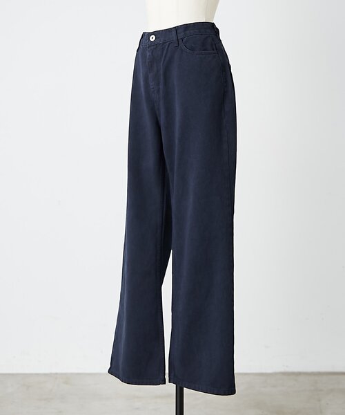 BEARDSLEY（ビアズリー）の「《LEVAR》裾フレアジーンズ（ダークネイビー）（デニムパンツ・レディース・ネイビー・MEDIUM）」の17枚目の写真