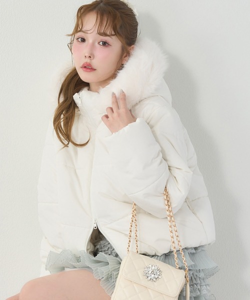 フード付きショートフェイクダウンジャケット（ダウンジャケット