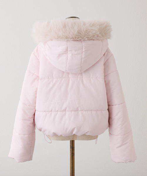 one after another NICE CLAUP(ワンアフターアナザーナイスクラップ)の「【今すぐお届け可能!】フード付きショートフェイクダウンジャケット(ダウンジャケット/コート・レディース・ピンク/ブラック/アイボリー/サックスブルー・FREE)」の11枚目の写真