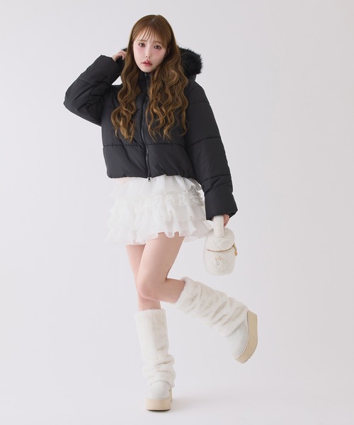 one after another NICE CLAUP(ワンアフターアナザーナイスクラップ)の「【今すぐお届け可能!】フード付きショートフェイクダウンジャケット(ダウンジャケット/コート・レディース・ピンク/ブラック/アイボリー/サックスブルー・FREE)」の20枚目の写真