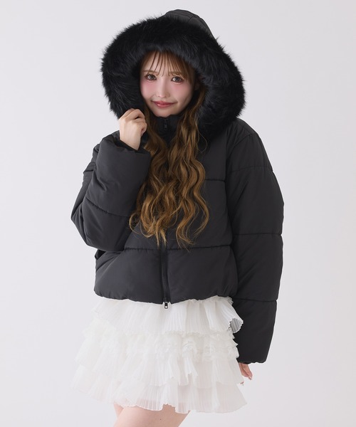 one after another NICE CLAUP(ワンアフターアナザーナイスクラップ)の「【今すぐお届け可能!】フード付きショートフェイクダウンジャケット(ダウンジャケット/コート・レディース・ピンク/ブラック/アイボリー/サックスブルー・FREE)」の15枚目の写真