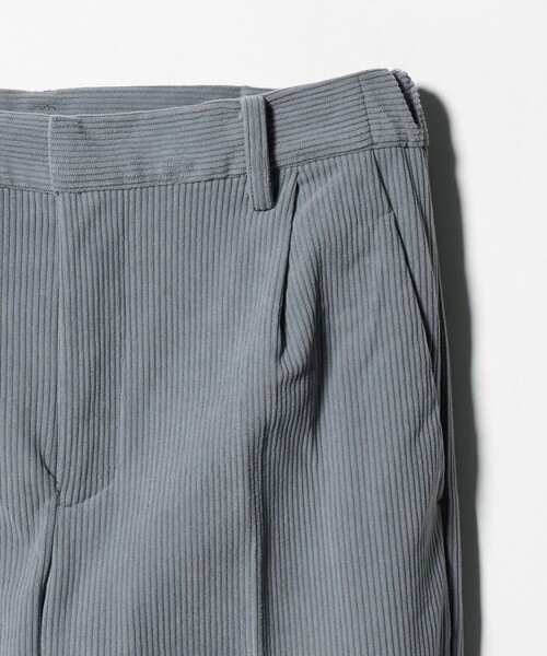 A DAY IN THE LIFE UNITED ARROWS（アデイインザライフユナイテッドアローズ）の「コーデュロイ タックスストレートパンツ ‐ウォッシャブル‐＜A DAY IN THE LIFE＞（その他パンツ・レディース・グレー系/ナチュラル/ブラック・38/40/36）」の4枚目の写真