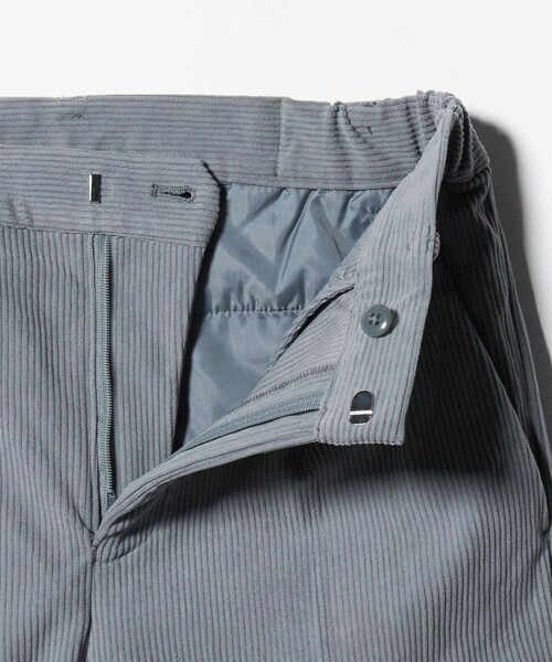 A DAY IN THE LIFE UNITED ARROWS（アデイインザライフユナイテッドアローズ）の「コーデュロイ タックスストレートパンツ ‐ウォッシャブル‐＜A DAY IN THE LIFE＞（その他パンツ・レディース・グレー系/ナチュラル/ブラック・38/40/36）」の7枚目の写真