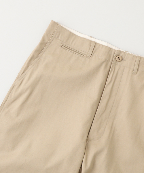 417 EDIFICE(フォーワンセブンエディフィス)の「【GOLDEN MILLS INC. / ゴールデンミルズ インク】M45 CURVE CHINO(チノパンツ・メンズ・ベージュ・LARGE/MEDIUM/SMALL)」の3枚目の写真