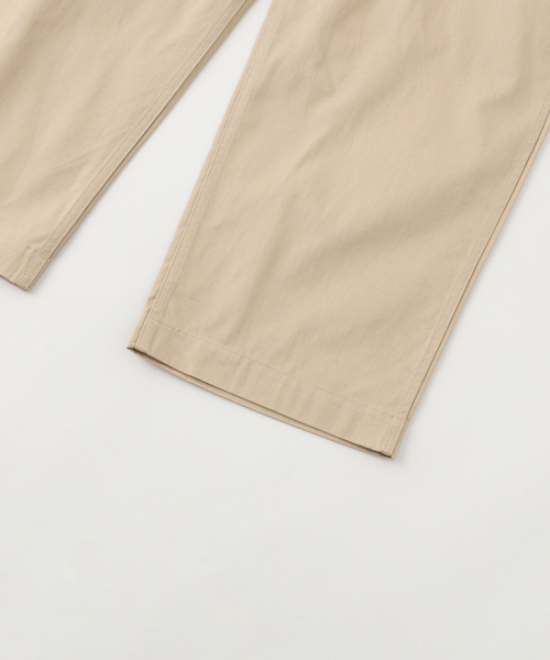 417 EDIFICE(フォーワンセブンエディフィス)の「【GOLDEN MILLS INC. / ゴールデンミルズ インク】M45 CURVE CHINO(チノパンツ・メンズ・ベージュ・LARGE/MEDIUM/SMALL)」の5枚目の写真