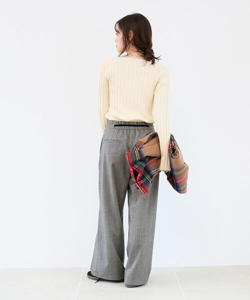 le.coeur blanc（ルクールブラン）の「ヘリンボーンベロアリボンパンツ（その他パンツ・レディース・グレー系その他/ブラウン系その他2・36/38）」の4枚目の写真