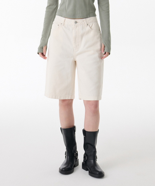 MUSINSA STANDARD WOMAN（ムシンサスタンダードウーマン）の「ウィメンズワイドデニムショーツ[クリーム]（デニムパンツ・レディース・その他・26/27/28/29/30/24/25）」の3枚目の写真