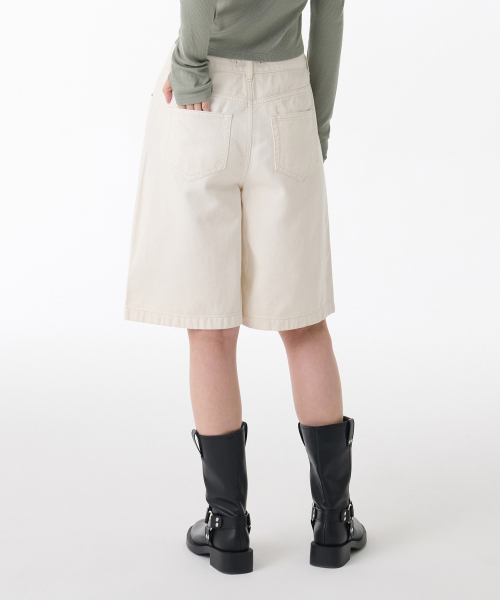 MUSINSA STANDARD WOMAN（ムシンサスタンダードウーマン）の「ウィメンズワイドデニムショーツ[クリーム]（デニムパンツ・レディース・その他・26/27/28/29/30/24/25）」の4枚目の写真