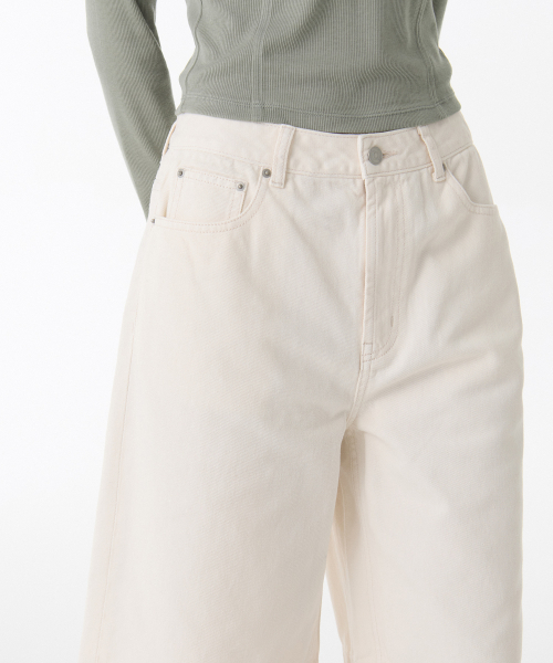 MUSINSA STANDARD WOMAN（ムシンサスタンダードウーマン）の「ウィメンズワイドデニムショーツ[クリーム]（デニムパンツ・レディース・その他・26/27/28/29/30/24/25）」の7枚目の写真