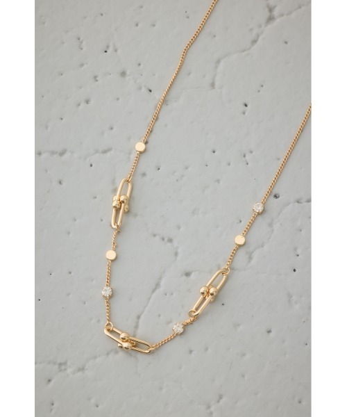 AZUL by moussy（アズールバイマウジー）の「Uチェーンラインストーンネックレス（ネックレス・レディース・シルバー/ゴールド系その他・FREE）」の13枚目の写真