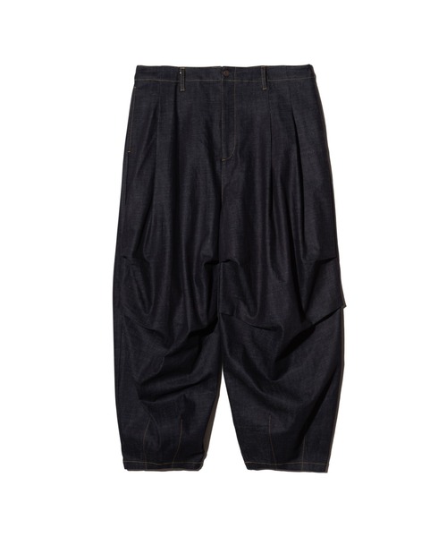 glamb（グラム）の「Crossover Tuck Pants / クロスオーバータックパンツ（その他パンツ・メンズ・インディゴブルー/ブラック・S/M/L）」の4枚目の写真