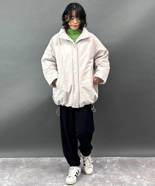 NICOLE white（ニコルホワイト）の「ファーライナー付きドロストダウン