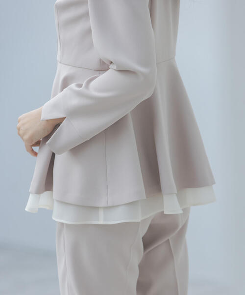 PROPORTION BODY DRESSING(プロポーションボディドレッシング)の「ペプラムジャケット / 1216155001(セットアップ・レディース・ベージュ/ブラック・MEDIUM/P/S/SMALL)」の14枚目の写真