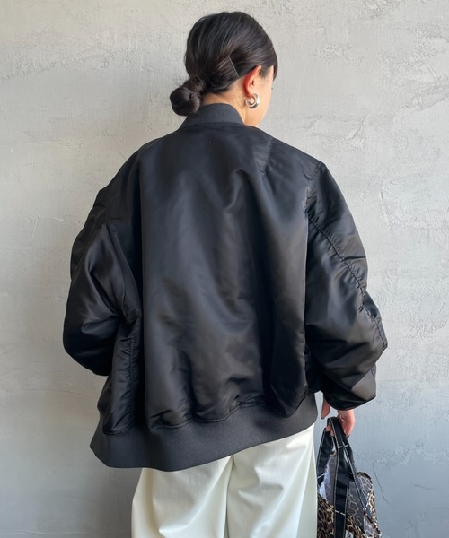JEANS FACTORY Clothes（ジーンズファクトリークローズ）の「[Jeans Factory Clothes/ジーンズファクトリークローズ] ビッグシルエットMA-1 ミリタリージャケット（MA-1・レディース・ブラック/モスグリーン・S/M/L/XL）」の8枚目の写真
