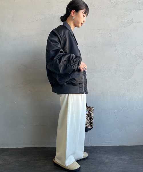 JEANS FACTORY Clothes（ジーンズファクトリークローズ）の「[Jeans Factory Clothes/ジーンズファクトリークローズ] ビッグシルエットMA-1 ミリタリージャケット（MA-1・レディース・ブラック/モスグリーン・S/M/L/XL）」の10枚目の写真