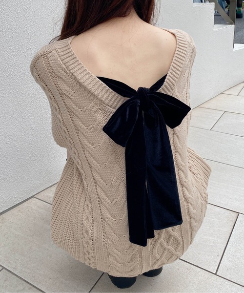 INGNI（イング）の「バックベロアリボンケーブルチュニックニット（ニット/セーター・レディース・アイボリー系3/チャコールグレー×ブラック/ワイン系4/ベージュ系2・M）」の19枚目の写真