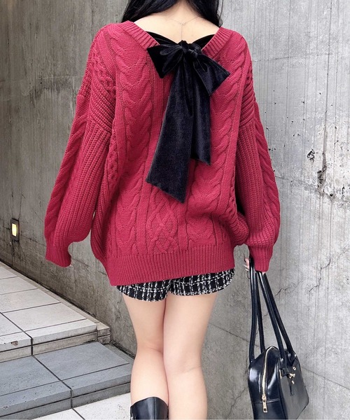 INGNI（イング）の「バックベロアリボンケーブルチュニックニット（ニット/セーター・レディース・アイボリー系3/チャコールグレー×ブラック/ワイン系4/ベージュ系2・M）」の9枚目の写真