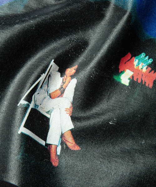 ZOZOVILLA(ゾゾヴィラ)の「【OKAMUNE ARCHIVES】Fly-Day Chinatown / Yasuha(Tシャツ/カットソー・メンズ・ブラック/ホワイト・SMALL/MEDIUM/LARGE/X-LARGE)」の4枚目の写真