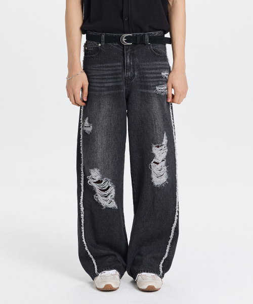 KICHUL(キチョル)の「Side Line Damage Denim Pants (Black)(デニムパンツ・メンズ・その他・MEDIUM/SMALL/LARGE)」の2枚目の写真