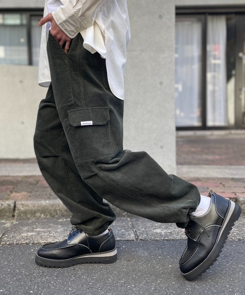 MAISON CLUB(メゾンクラブ)の「【MAISON CLUB】Basic Military CargoPants. Type M-65/M-47/Work Painter ワイドカーゴパンツ(カーゴパンツ・メンズ・ダークインディゴブルー/ブラック系7/チャコールグレー/ブラック/ブラウン系その他2/ブラック系その他5/ブラック系その他/グレー/ブラック系その他6/ブラウン/ダークグレー/ベージュ/インディゴブルー/サックスブルー/カーキ系5/グレー系その他/カーキ/カーキ系4/グレー系その他2/カーキ系/グレー系その他4/カーキ系6/ネイビー系2/ネイビー/ホワイト/ライトグレー・7/8/6/5/3/ 8/4)」の20枚目の写真