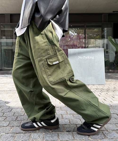 MAISON CLUB(メゾンクラブ)の「【MAISON CLUB】Basic Military CargoPants. Type M-65/M-47/Work Painter ワイドカーゴパンツ(カーゴパンツ・メンズ・ダークインディゴブルー/ブラック系7/チャコールグレー/ブラック/ブラウン系その他2/ブラック系その他5/ブラック系その他/グレー/ブラック系その他6/ブラウン/ダークグレー/ベージュ/インディゴブルー/サックスブルー/カーキ系5/グレー系その他/カーキ/カーキ系4/グレー系その他2/カーキ系/グレー系その他4/カーキ系6/ネイビー系2/ネイビー/ホワイト/ライトグレー・7/8/6/5/3/ 8/4)」の17枚目の写真