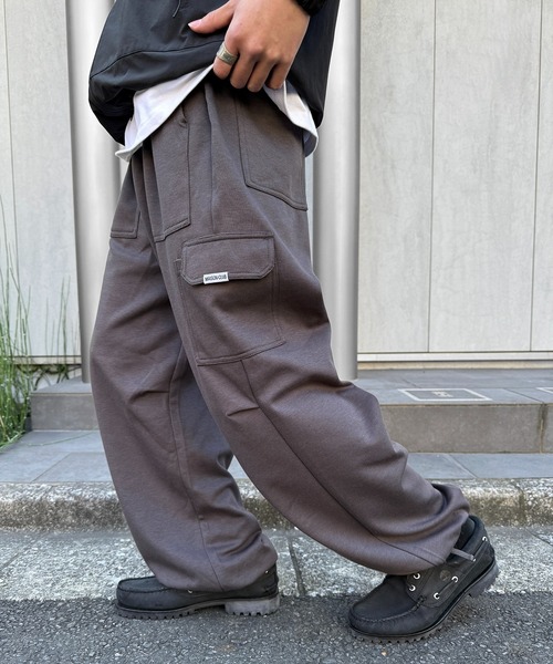 MAISON CLUB(メゾンクラブ)の「【MAISON CLUB】Basic Military CargoPants. Type M-65/M-47/Work Painter ワイドカーゴパンツ(カーゴパンツ・メンズ・ダークインディゴブルー/ブラック系7/チャコールグレー/ブラック/ブラウン系その他2/ブラック系その他5/ブラック系その他/グレー/ブラック系その他6/ブラウン/ダークグレー/ベージュ/インディゴブルー/サックスブルー/カーキ系5/グレー系その他/カーキ/カーキ系4/グレー系その他2/カーキ系/グレー系その他4/カーキ系6/ネイビー系2/ネイビー/ホワイト/ライトグレー・7/8/6/5/3/ 8/4)」の7枚目の写真