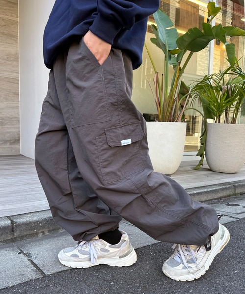 MAISON CLUB(メゾンクラブ)の「【MAISON CLUB】Basic Military CargoPants. Type M-65/M-47/Work Painter ワイドカーゴパンツ(カーゴパンツ・メンズ・ダークインディゴブルー/ブラック系7/チャコールグレー/ブラック/ブラウン系その他2/ブラック系その他5/ブラック系その他/グレー/ブラック系その他6/ブラウン/ダークグレー/ベージュ/インディゴブルー/サックスブルー/カーキ系5/グレー系その他/カーキ/カーキ系4/グレー系その他2/カーキ系/グレー系その他4/カーキ系6/ネイビー系2/ネイビー/ホワイト/ライトグレー・7/8/6/5/3/ 8/4)」の13枚目の写真