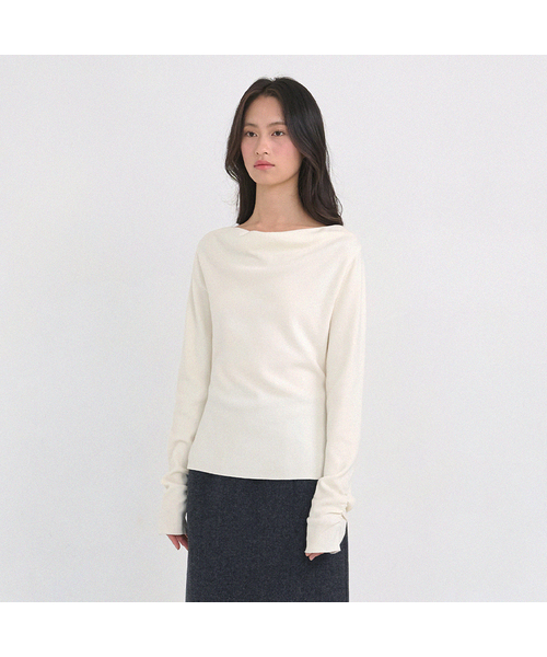 MICANE(ミケーネ)の「セイディカウルネックストラップニット(ニット/セーター・レディース・グレー/クリーム・SMALL/MEDIUM/LARGE/X-LARGE)」の2枚目の写真