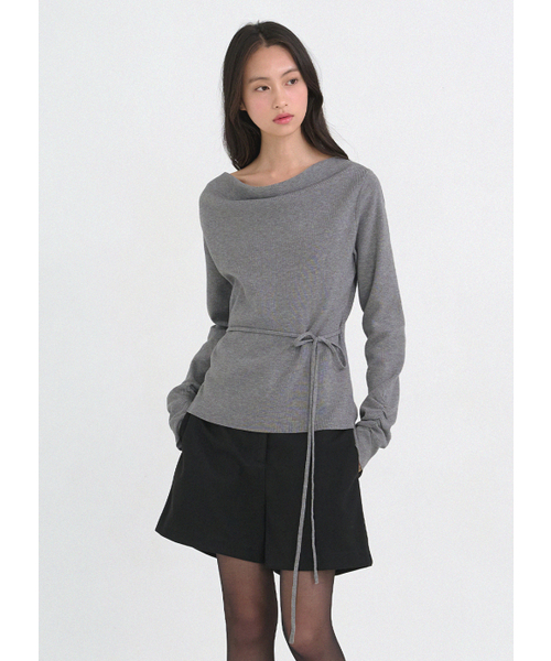 MICANE(ミケーネ)の「セイディカウルネックストラップニット(ニット/セーター・レディース・グレー/クリーム・SMALL/MEDIUM/LARGE/X-LARGE)」の10枚目の写真