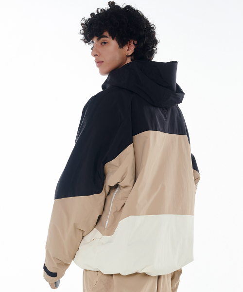 DOLL OUTERWEAR(ドラ アウターウェア)の「2425 アクティボ ボードウェア ジャケット ブラック/ベージュ 男女共用(ナイロンジャケット・レディース・その他・SMALL/LARGE/X-LARGE/X-SMALL)」の5枚目の写真
